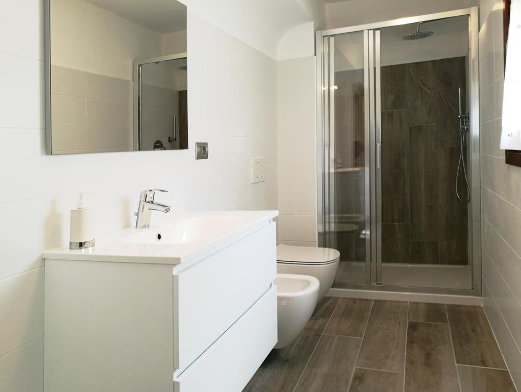 Le Residenze Del Conte Agudio Malgrate Exterior photo